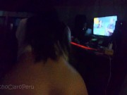 Colegiala arrecha coge duro viendo al fondo hay sitio