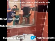 Follando en el bañito de su casa con nueva chica peruanita 12/16