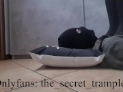 Pics backstage (preview, full video on Onlyfans) face trampling and facesitting 6/16