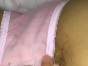 パンツの上からオナニー♡クリトリス責めまくりで染みを作ってイっちゃう剛毛素人【個人撮影】 3/16