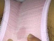 パンツの上からオナニー♡クリトリス責めまくりで染みを作ってイっちゃう剛毛素人【個人撮影】 4/16