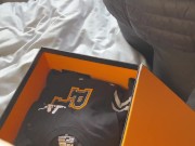 My Stepsis received a Pornhubox. First She was Full of Joy and then She was Full of Sperm. CREAMPIE 1/16