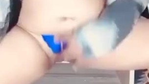 Me tocó lentamente y me vengo en menos de un minuto