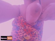 بغيتك تلوحو فوق بزازلي ، نحكو عليه ويمشي ويجي بين فرقة صدري 🔥 6/16