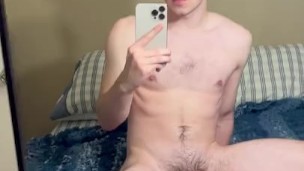 Jerking off in my best friend's room while he's away