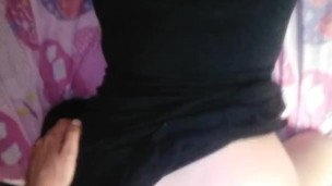 Cogiéndome a mi novia en cuatro en la casa de mis tíos cuando salen de compras