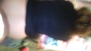 Cogiendo en la habitacion de mis a escondidas