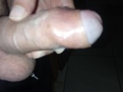 Tratando de Despertarla