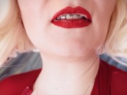 StepMom fetish video: spandex curvy MILF with pin up style - seduce and dirty talk POV