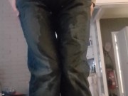 soaking my jeans with pee!!