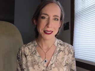 Intern Gets Devoured By Manager Ava Vore