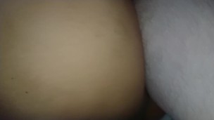 Milf puta, cuadruple vaginal con creampie….conchi puede con todo y todos adelante