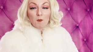 ASMR: eating jelly teddy bears with braces in white fur  hot MILF SFW video