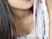 watch me take off my thongs!!!