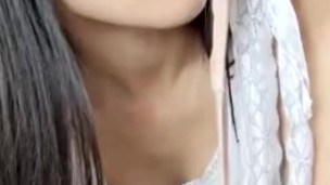 watch me take off my thongs!!!