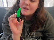 Velvet Alley Toys Review: Craven Dildo 3/16