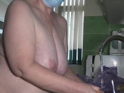 Housewife mature BBW MILF with big saggy tits in the kitchen. 13/16
