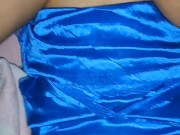 เยสหีสาวข้างห้องชอบอ่อยอยู่เรื่อย Yes, the girl next door likes to flirt all the time. 4/16