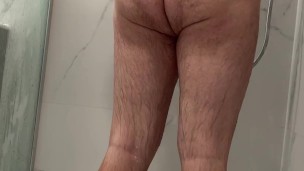 Chubby bear wanking his cute little 4 inch penis in shower