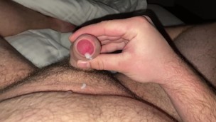 Chubby bear huge cumshot in hotel room