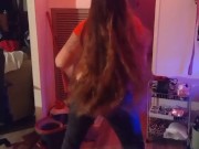 White Girl Twerking and Shaking Ass and Then Throwing Her Ass On Me 2/16