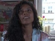 Ersties: Amateur Babe Masturbates With a Glass Toy 3/16