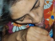 Mi peruana de 18 años me despierta chupandome los testículos y tragandose mi semen 🍆💦 7/16