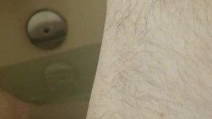 Bath time - soak my thigh in cum 💦