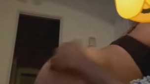 Riding his dick in my HG living room 🤷🏽‍♀️💦👅