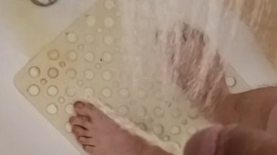 pour some golden liquid in my shower