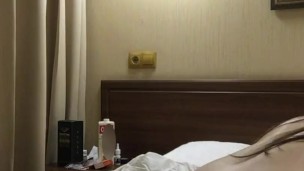 Pretty woman rubs her naked pussy on the pillow to orgasm. Bitch fucks a pillow!