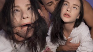 หลอกรุ่นน้องมาเย็ดบนห้อง โดนซอยท่าหมาถึงกับตาเหลือกเลย