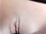 Fuck, gusto na magpakantot. Tigang na tigang.. pipino fuck for dalagang pinay 10/16