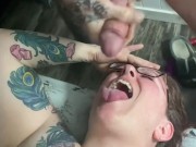 YES! CUM ON MY FACE!