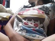 ENCONTRE UN VIDEO EN EL CELULAR DE MI JEFA MASTURBANDOSE QUE RICA ESTA LA MUKER DE MI JEFE ESTA RIKI 13/16