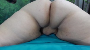 BBW Tranny Gets Fucked Hard by Fucking Machine POV