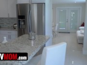 Skinny Cougar Riley Jacobs Is Craving Cock Deep Inside Her Pussy And Knows How To Take It - PervMom 10/16