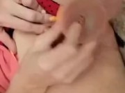 La rubia española me pongo a ver porno y me masturbo para ti 💦🔥