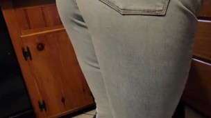 Just a thick cutie rolling her blunt...mmm that ass though!