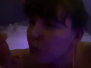 WIFE GIVES STEAMY BLOWJOB IN HOT TUB 14/16