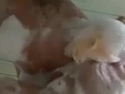 gostosa tomando banho1 11/16