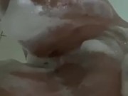 gostosa tomando banho1 9/16