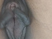 Playing with my meaty pussy!! 5/16