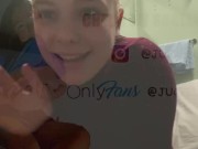 AMATEUR FINGERING ASSHOLE ON THE TRAIN 1/16