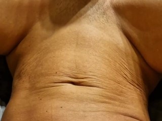 I LET THIS OLD GUY TO EAT MY PUSSY,UNTIL I CUM INTO HIS FACE