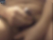 玉袋を触りながら巨大ペニスをしごく - Screenshot 1 of 16 - HD