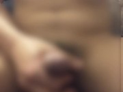 玉袋を触りながら巨大ペニスをしごく - Screenshot 10 of 16 - Hunk