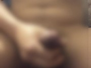 玉袋を触りながら巨大ペニスをしごく - Screenshot 13 of 16 - Jerking Off