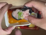 【無修正】お寿司をザーメン醤油で食べてみた 素人　射精　手コキ　中出し　種付け　精液　ぶっかけ　無修正　まんこ　勃起　包茎　汁　ホモ　ゲイ - Screenshot 10 of 16 - Homosexual