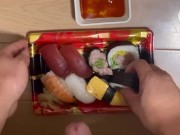 【無修正】お寿司をザーメン醤油で食べてみた 素人　射精　手コキ　中出し　種付け　精液　ぶっかけ　無修正　まんこ　勃起　包茎　汁　ホモ　ゲイ - Screenshot 8 of 16 - Ass